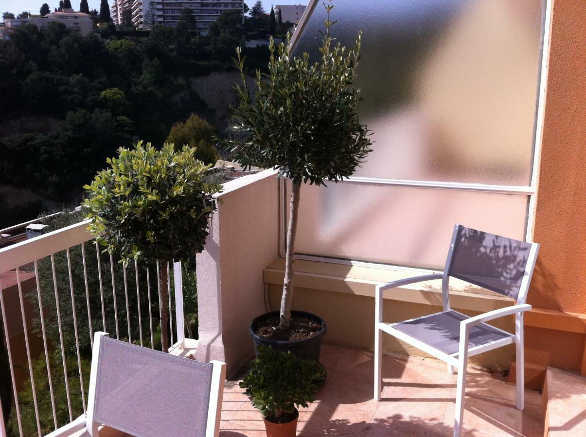 La Madonette Apartment Nice Bagian luar foto